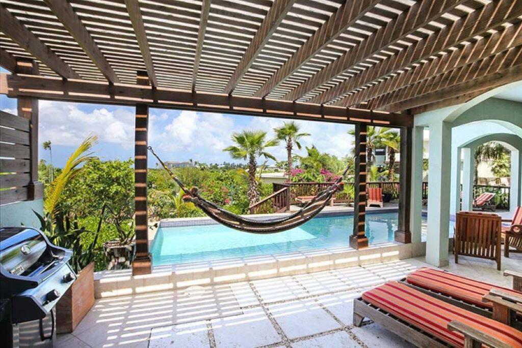 Pelican Paradise Villa - Leeward Beach Grace Bay Exterior foto