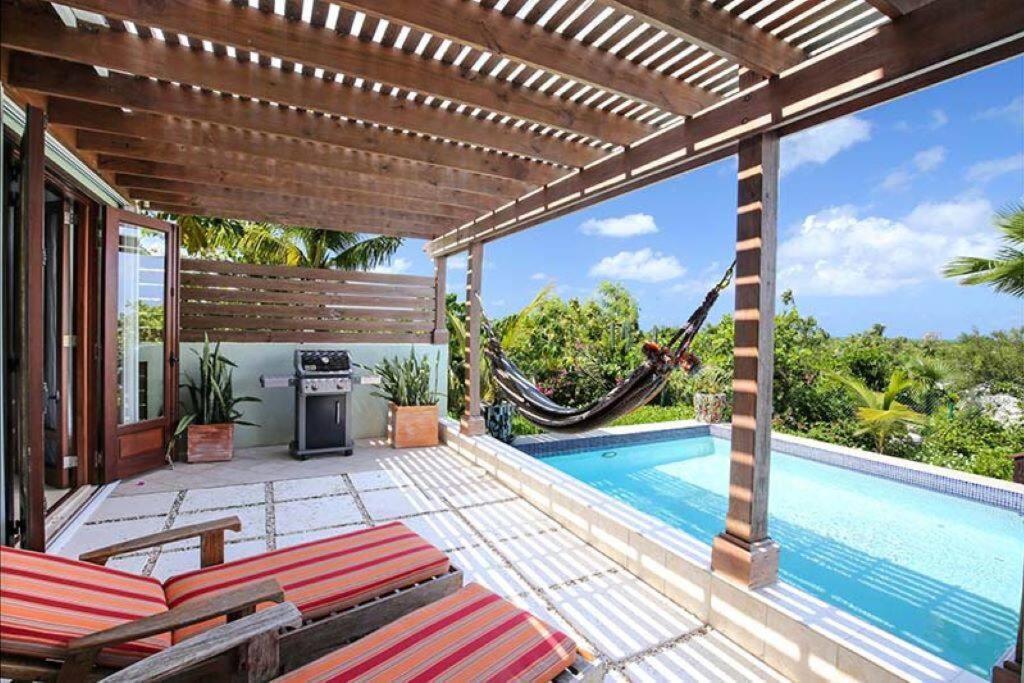 Pelican Paradise Villa - Leeward Beach Grace Bay Exterior foto